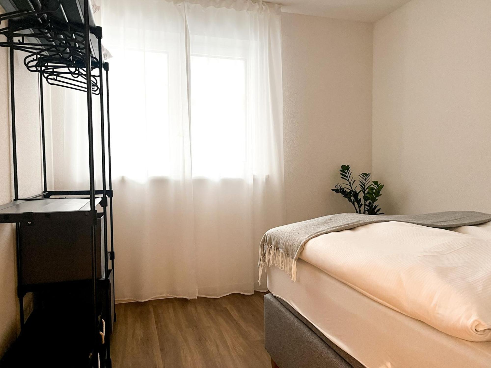 Schluessel Apartments Лар Экстерьер фото