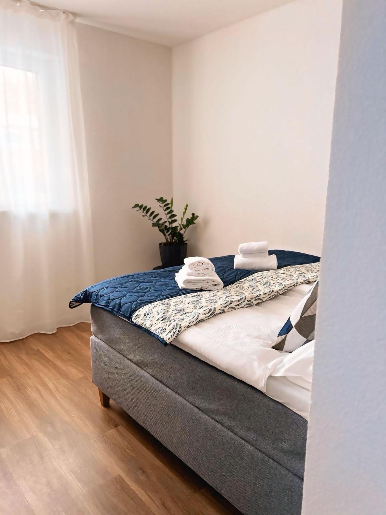 Schluessel Apartments Лар Экстерьер фото